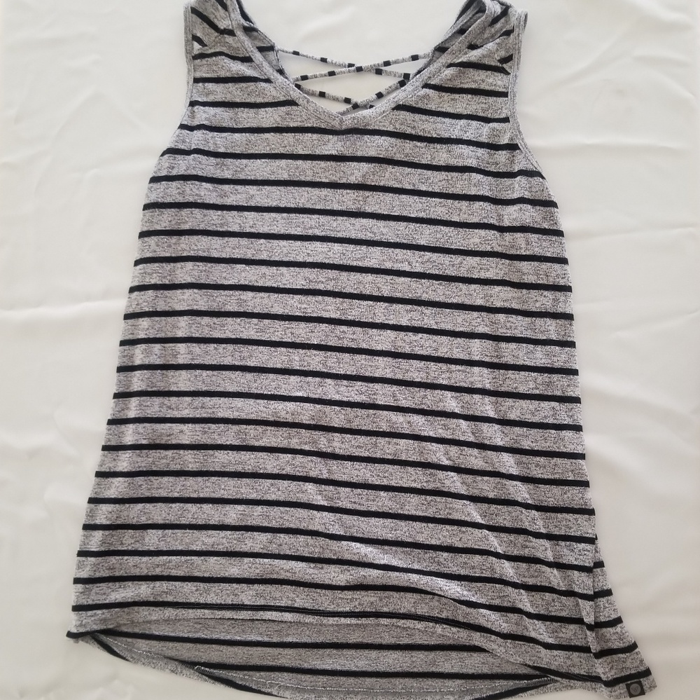 💜 5 for $25! Livi Tank